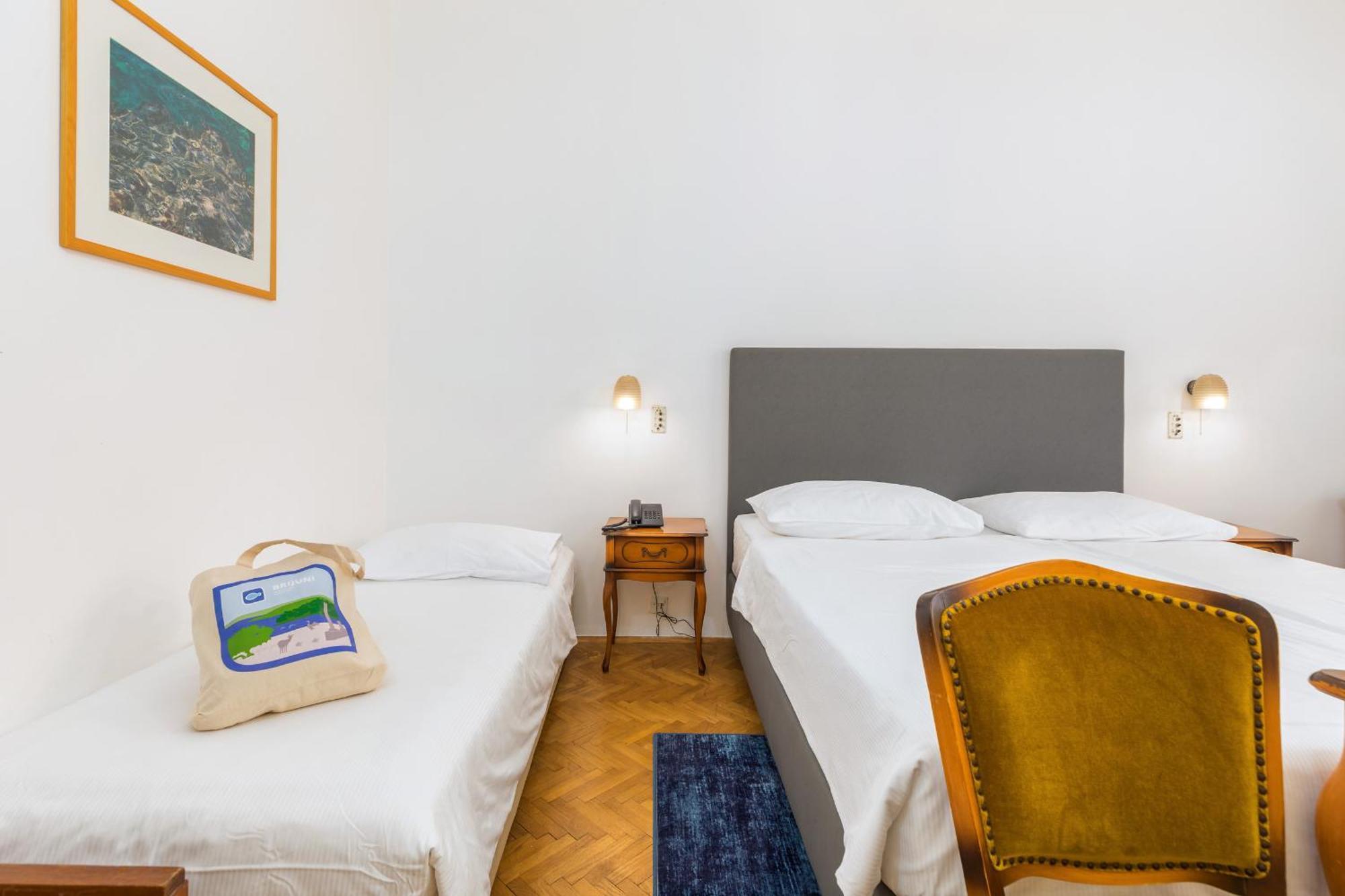 פאז'אנה Brijuni Rooms Karmen חדר תמונה