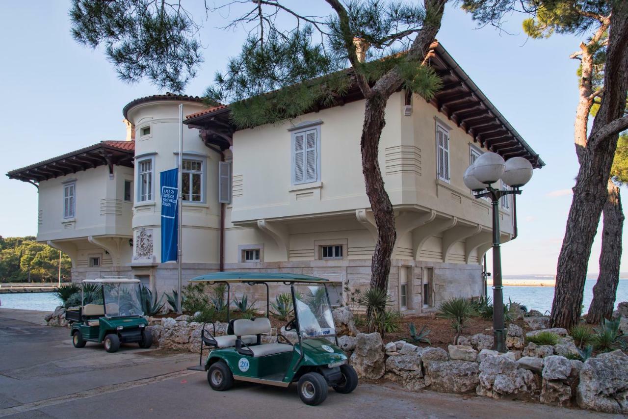 פאז'אנה Brijuni Rooms Karmen מראה חיצוני תמונה
